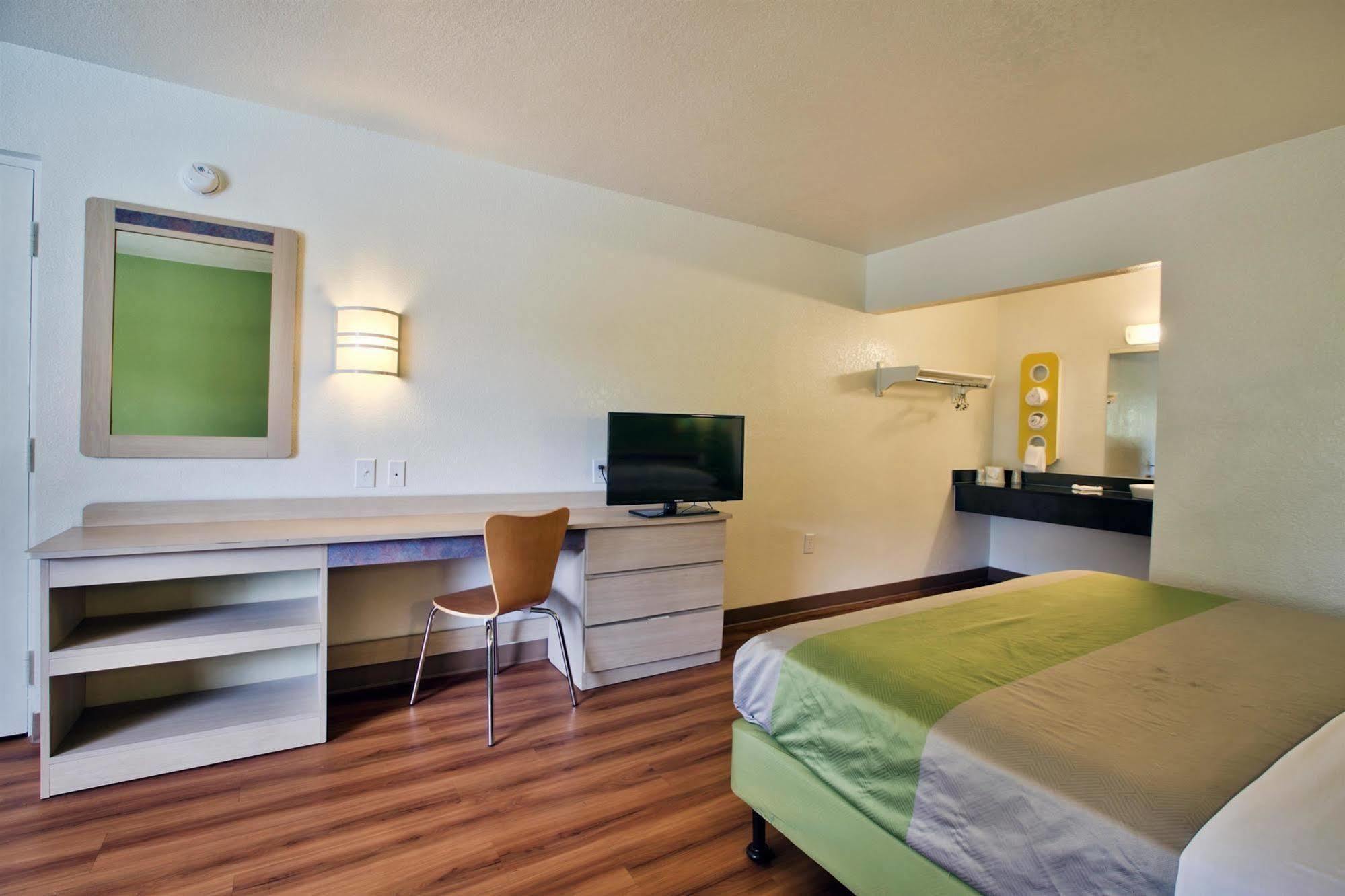Motel 6-Tallahassee, Fl - Downtown Exterior foto